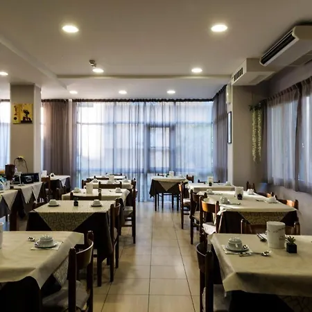 Hotel My 3*